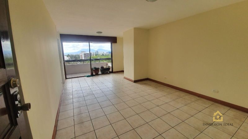 ¡OPORTUNIDAD EN ZONA 15! $160,000 | Apto. Vista Hermosa 2 | 1 Habitación + Balcón - 1
