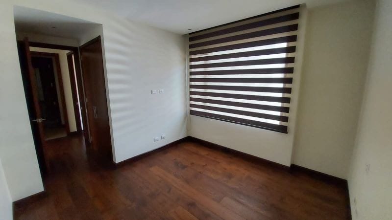 TIFFANY 5TA AVENIDA APARTAMENTO EN VENTA ZONA 14 - Miniatura 11