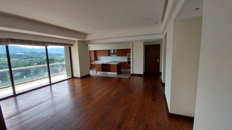 TIFFANY 5TA AVENIDA APARTAMENTO EN VENTA ZONA 14 - Miniatura 6