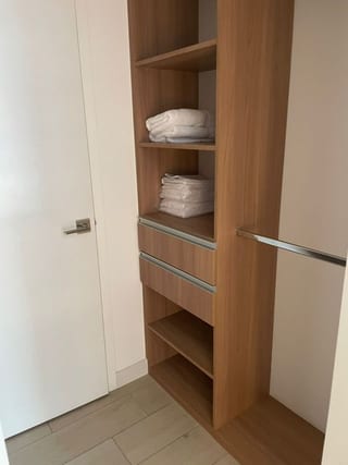 Apto amoblado en venta en QUO zona 4  — Apartamento en Venta en QUO, Zona 4, Guatemala, Ciudad — miniatura 6 de 14