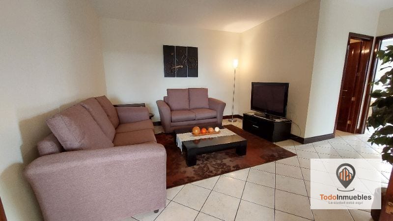 Apartamento de 198 m2 en venta en Milenia — Apartamento en Venta en Milenia, Zona 10, Guatemala, Ciudad — foto 3 de 13