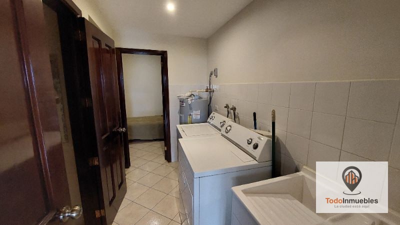 Apartamento de 198 m2 en venta en Milenia - 7
