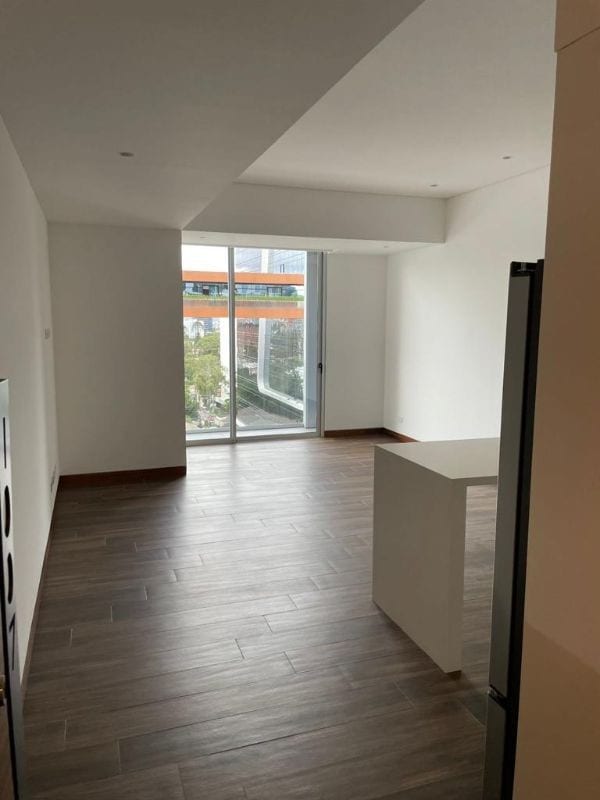 APARTAMENTO ZONA 10 EN VENTA  — Apartamento en Venta en Zona 10, Guatemala, Ciudad — foto 4 de 14