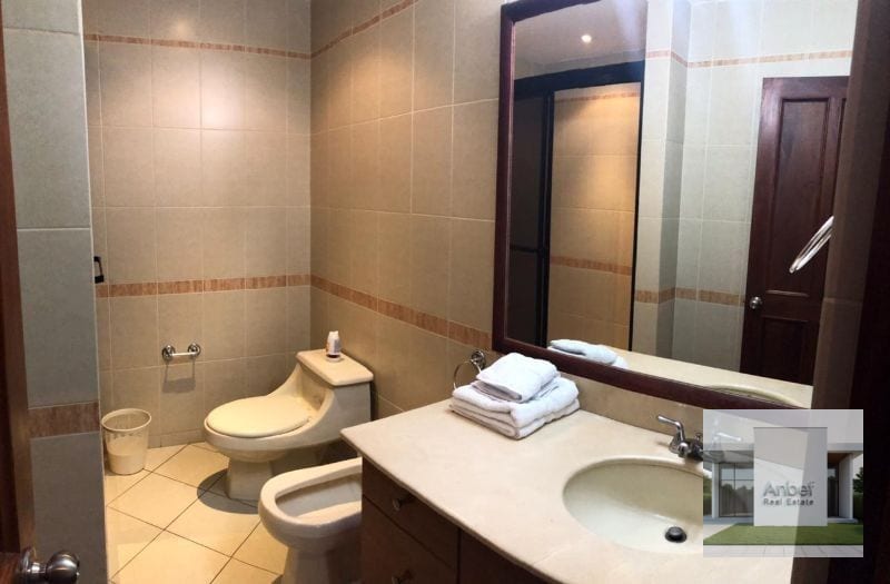 REAL de las AMERICAS Apartamento Amueblado 1 Dormitorio Zona 14 — Apartamento en Alquiler en Real de Las Américas, Zona 14, Guatemala, Ciudad — foto 6 de 8