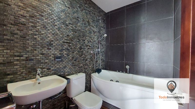 Apartamento Penthouse en Venta en zona 15 vh1 - 9