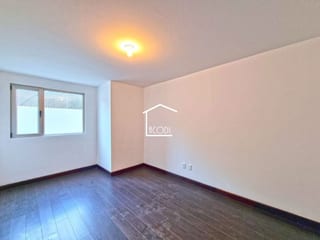 APARTAMENTO EN ZONA 14 — Apartamento en Venta en Zona 14, Guatemala, Ciudad — miniatura 2 de 7