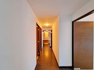 APARTAMENTO EN ZONA 14 — Apartamento en Venta en Zona 14, Guatemala, Ciudad — miniatura 1 de 7