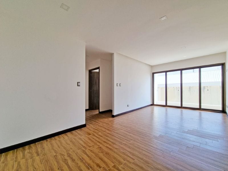 APARTAMENTO EN MARISCAL, ZONA 11 — Apartamento en Venta en Zona 11, Guatemala, Ciudad — foto 1 de 5