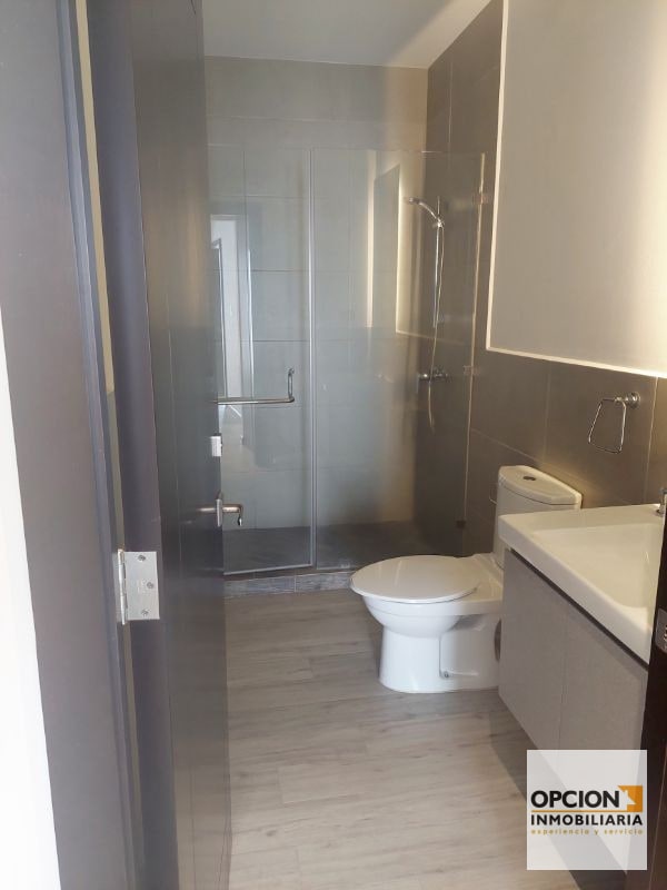 RENTO APARTAMENTO LIRIOS II CAYALÁ Z.16 — Apartamento en Alquiler en Ciudad Cayalá, Zona 16, Guatemala, Ciudad — foto 7 de 16