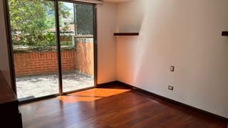 VERDINO APARTAMENTO DE DOS NIVELES EN ZONA 15 EN VENTA  — Apartamento en Venta en Verdino, Zona 15, Guatemala, Ciudad — miniatura 2 de 15