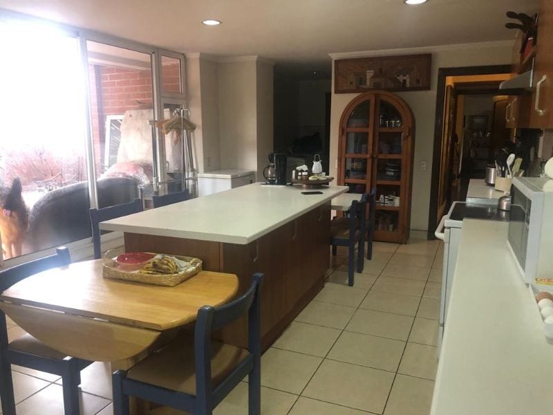 AMPLIO APARTAMENTO ZONA 10 EN VENTA — Apartamento en Venta en Zona 10, Guatemala, Ciudad — foto 3 de 10