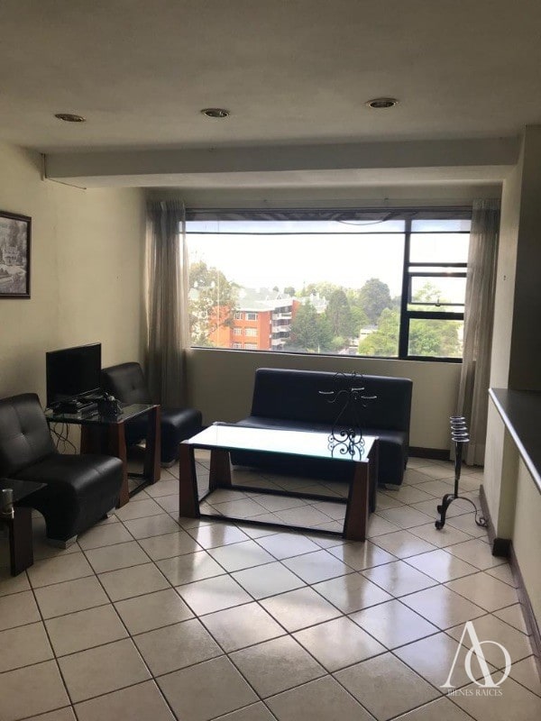 Apartamento en Alquiler Edificio Pacifica Plaza, zona 14 N6 / EN DIRECTO N04 - 10