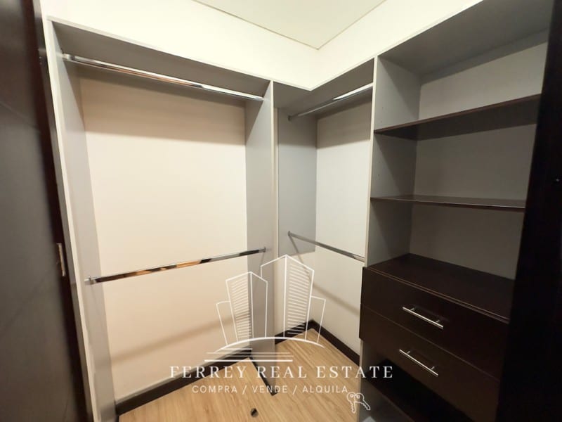 Apartamento de 2 dormitorios — Apartamento en Alquiler en Zona 14, Guatemala, Ciudad — foto 5 de 15