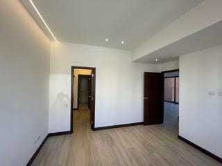 Venta de apartamento en Edificio Nuevo  zona 14 — Apartamento en Venta en Zona 14, Guatemala, Ciudad — miniatura 2 de 6