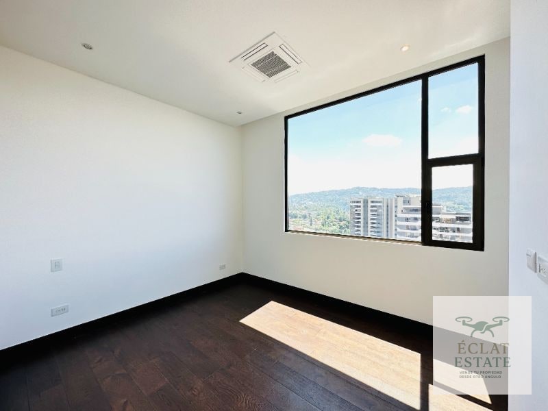 Apartamento Amueblado en ECHO Zona 14 | 3 Habitaciones + 3 Parqueos - 7