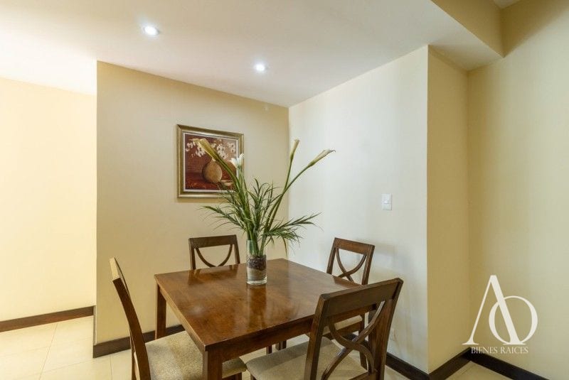 Apartamento en Alquiler Edificio Cobella, zona 14 N4 / EN DIRECTO 02 — Apartamento en Alquiler en Cobella, Zona 14, Guatemala, Ciudad — foto 5 de 8