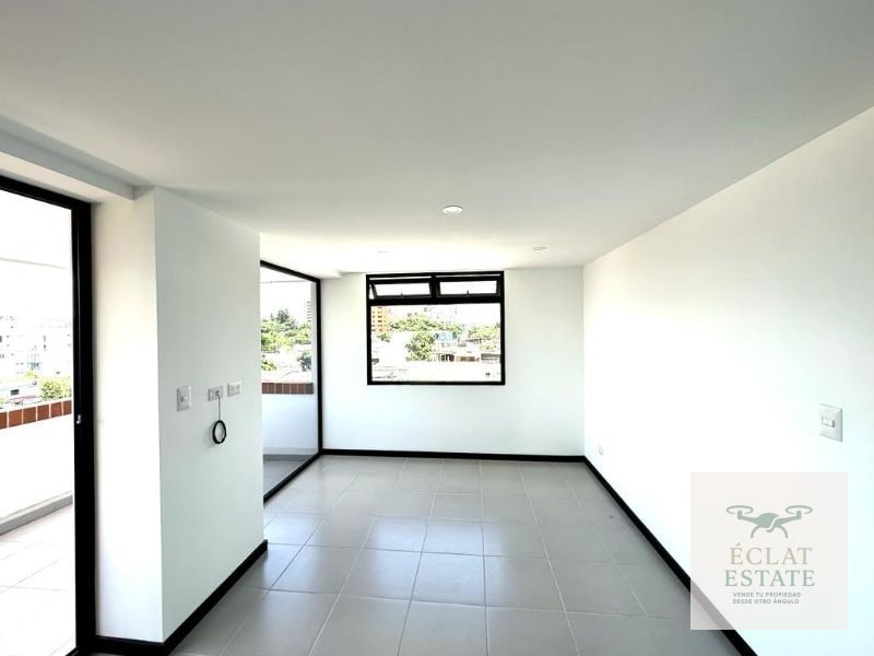 Apartamento en Zona 14 | 3 Habitaciones en Venta – La Villa - 2