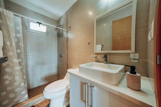 Apartamento amueblado en zona 10 — Apartamento en Alquiler en Zona 10, Guatemala, Ciudad — miniatura 11 de 15