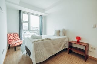 Apartamento amueblado en zona 10 — Apartamento en Alquiler en Zona 10, Guatemala, Ciudad — miniatura 3 de 15