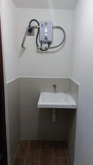 Apartamento en Renta en Edificio Senderos zona 16 — Apartamento en Venta en senderos, Zona 16, Guatemala, Ciudad — miniatura 13 de 17