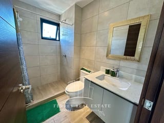 Apartamento amueblado y equipado zona 10 — Apartamento en Alquiler en Zona 10, Guatemala, Ciudad — miniatura 9 de 17
