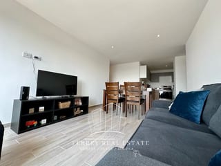 Apartamento amueblado y equipado zona 10 — Apartamento en Alquiler en Zona 10, Guatemala, Ciudad — miniatura 1 de 17