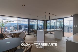 Apartamento para inversión en Vasanta, zona 10 — Apartamento en Venta en Vasanta, Zona 10, Guatemala, Ciudad — miniatura 2 de 17