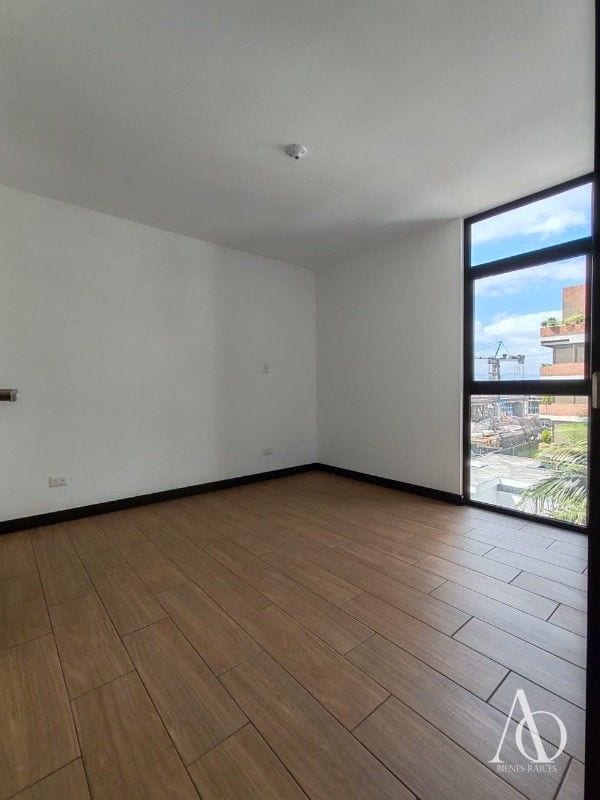 Apartamento en Alquiler Edificio Torre Praga, zona 15 VHI N6 — Apartamento en Alquiler en Zona 15, Guatemala, Ciudad — foto 9 de 11