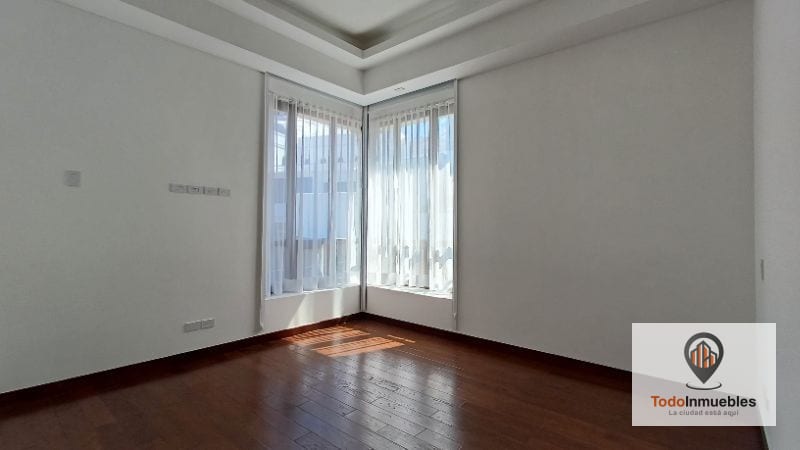 Apartamento en Renta en Ramblas Cayalá  — Apartamento en Alquiler en Ramblas de Cayalá, Zona 16, Guatemala, Ciudad — foto 2 de 11