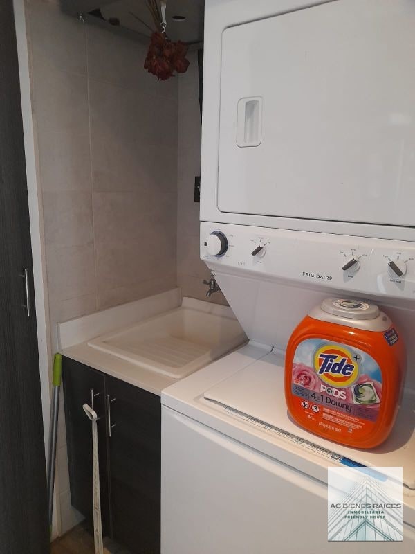 Renta  apartamento zona 15VH2 2 hab - 4