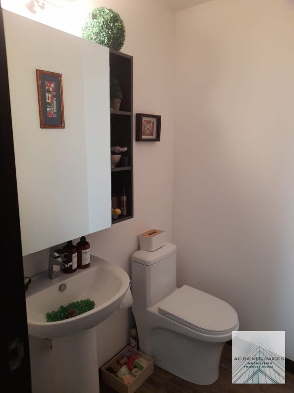 Renta apartamento zona 15VH2 2 hab - 5