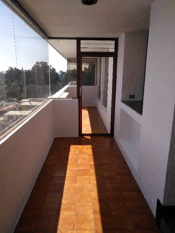 Apartamento en venta edificio Santa Clara Las Cañas zona 10 — Apartamento en Venta en Zona 10, Guatemala, Ciudad — foto 3 de 8