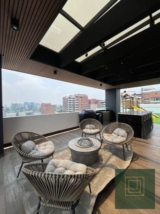 Apartamento con jardín en venta zona 10 (copia) — Apartamento en Venta en Moretti, Zona 10, Guatemala, Ciudad — miniatura 3 de 7