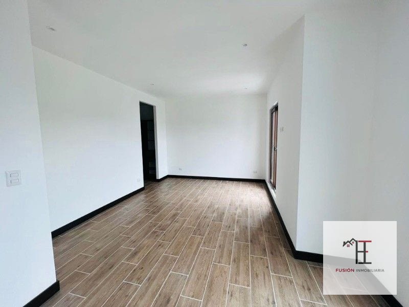 Vendo apartamento en zona 10 — Apartamento en Venta en Habitat Ciudad Vieja, Zona 10, Guatemala, Ciudad — foto 10 de 11
