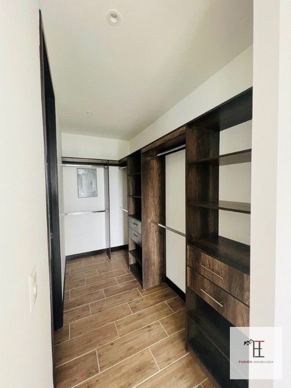 Vendo apartamento en zona 10 — Apartamento en Venta en Habitat Ciudad Vieja, Zona 10, Guatemala, Ciudad — foto 8 de 11