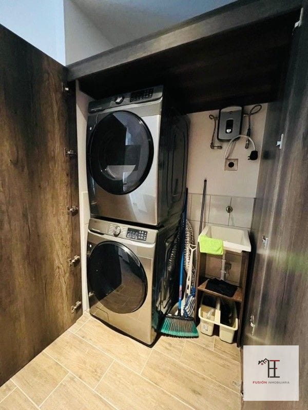 Vendo apartamento en zona 10 — Apartamento en Venta en Habitat Ciudad Vieja, Zona 10, Guatemala, Ciudad — foto 2 de 11