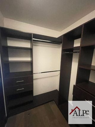 PENTHOUSE CON TERRAZA ZONA 10 — Apartamento en Alquiler en Verona, Zona 10, Guatemala, Ciudad — miniatura 8 de 15
