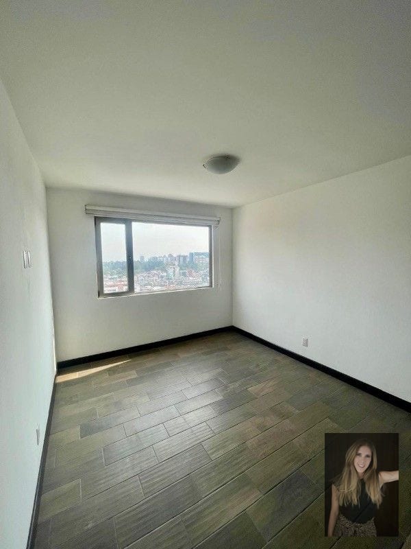 Apartamento en renta Edificio Verona zona 10 — Apartamento en Alquiler en Zona 10, Guatemala, Ciudad — foto 3 de 16