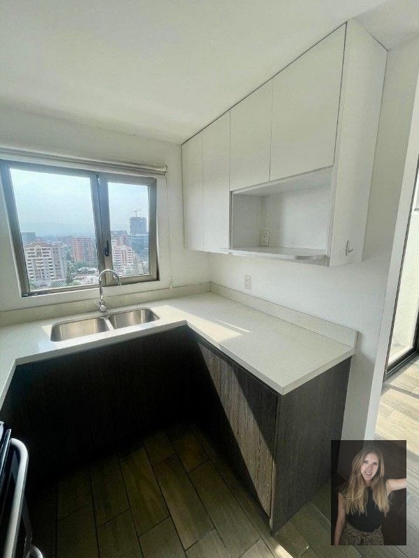 Apartamento en renta Edificio Verona zona 10 — Apartamento en Alquiler en Zona 10, Guatemala, Ciudad — foto 14 de 16