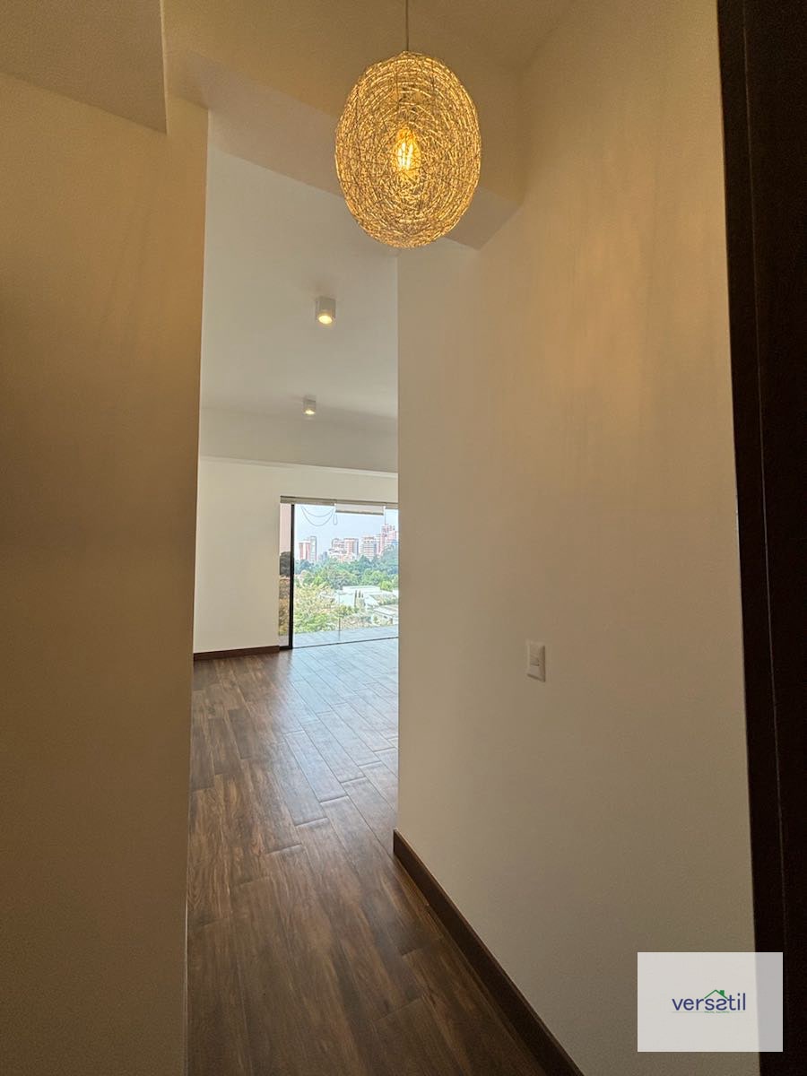 Bello apartamento con cuarto de servicio - 12