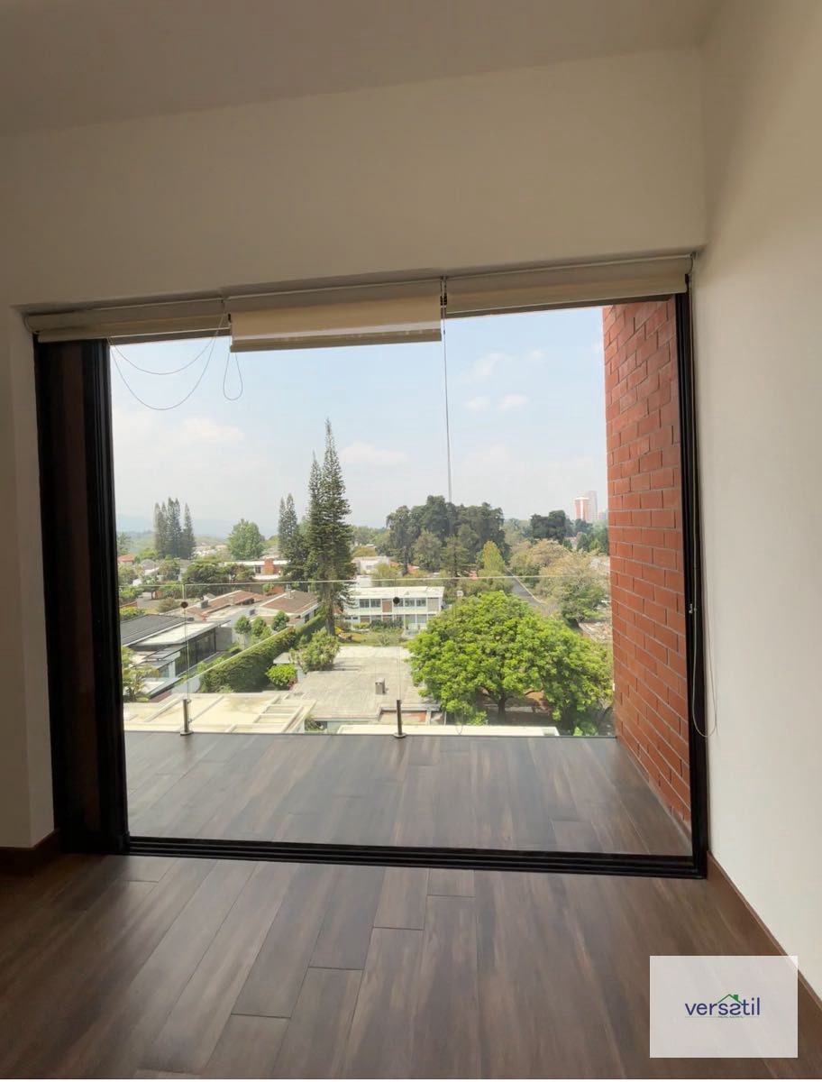 Bello apartamento con cuarto de servicio - 17