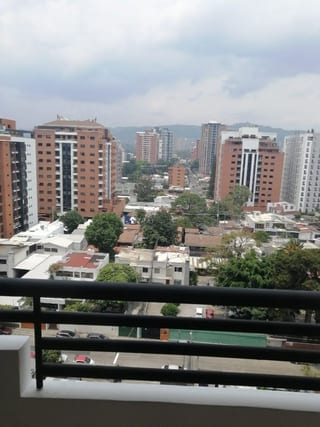 APARTAMENTO 2 DORMITORIOS, ZONA 10 — Apartamento en Alquiler en Zona 10, Guatemala, Ciudad — miniatura 10 de 10
