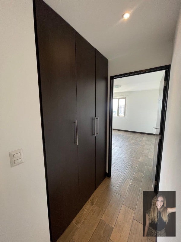Apartamento en renta Edificio Verona zona 10 - 11