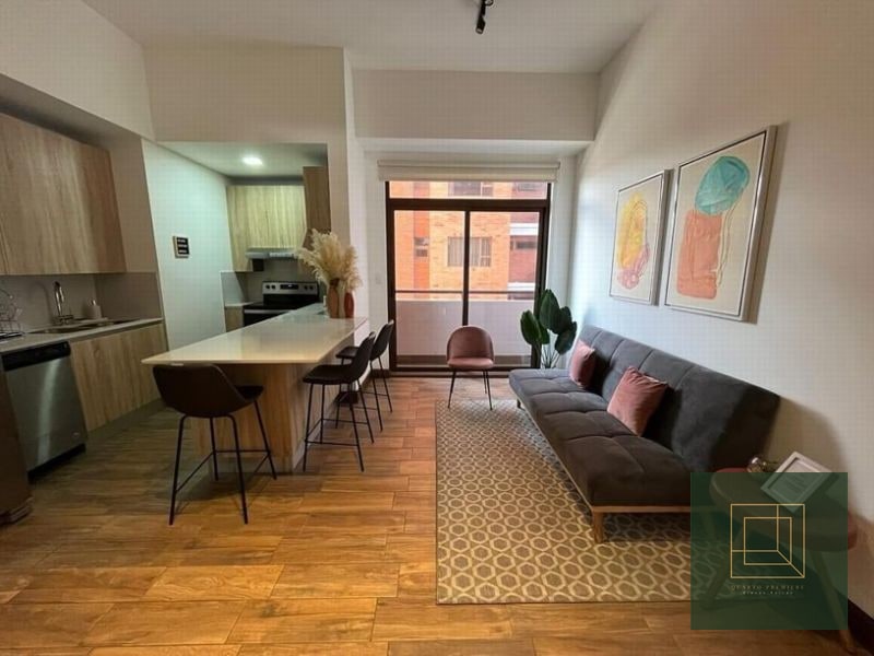 Apartamento en renta amueblado en zona 10 — Apartamento en Alquiler en Salvattore, Zona 10, Guatemala, Ciudad — foto 1 de 7
