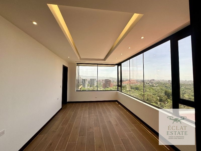 Penthouse de 2 Niveles en Venta en Oakland, Zona 10 - 8