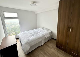 Alquiler apartamento amueblado Edificio Sakai de 3 habitaciones — Apartamento en Alquiler en Sakai, Zona 1 Mixco, Guatemala, Ciudad — miniatura 9 de 9