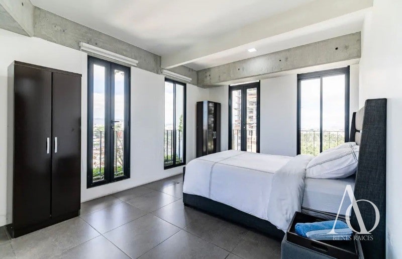 Apartamento en Alquiler / Venta Edificio Fabra, zona 10 N10 / EN DIRECTO - 4