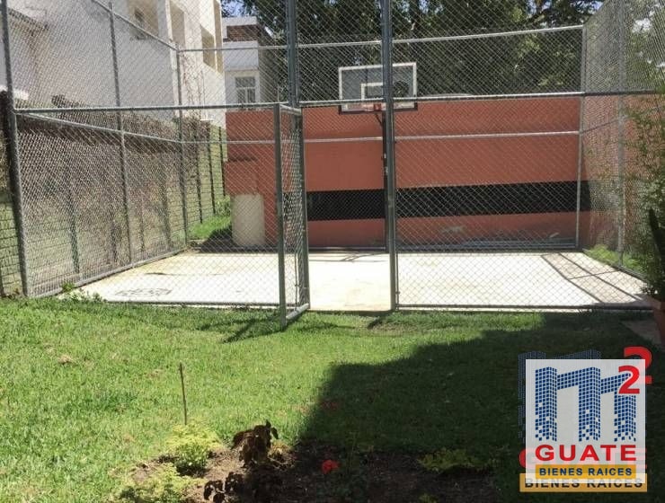 Apartamento de 139 m2 en Venta, Zona 12 - 11