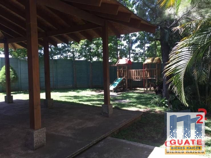 Apartamento de 139 m2 en Venta, Zona 12 - 16