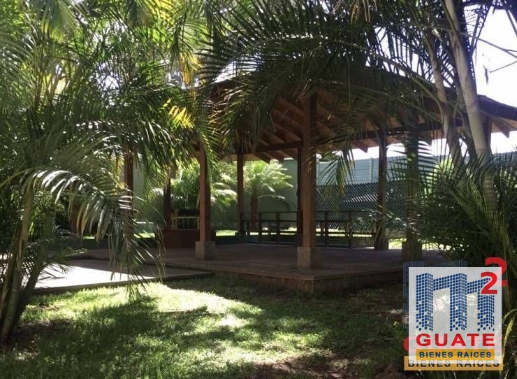 Apartamento de 139 m2 en Venta, Zona 12 - 15